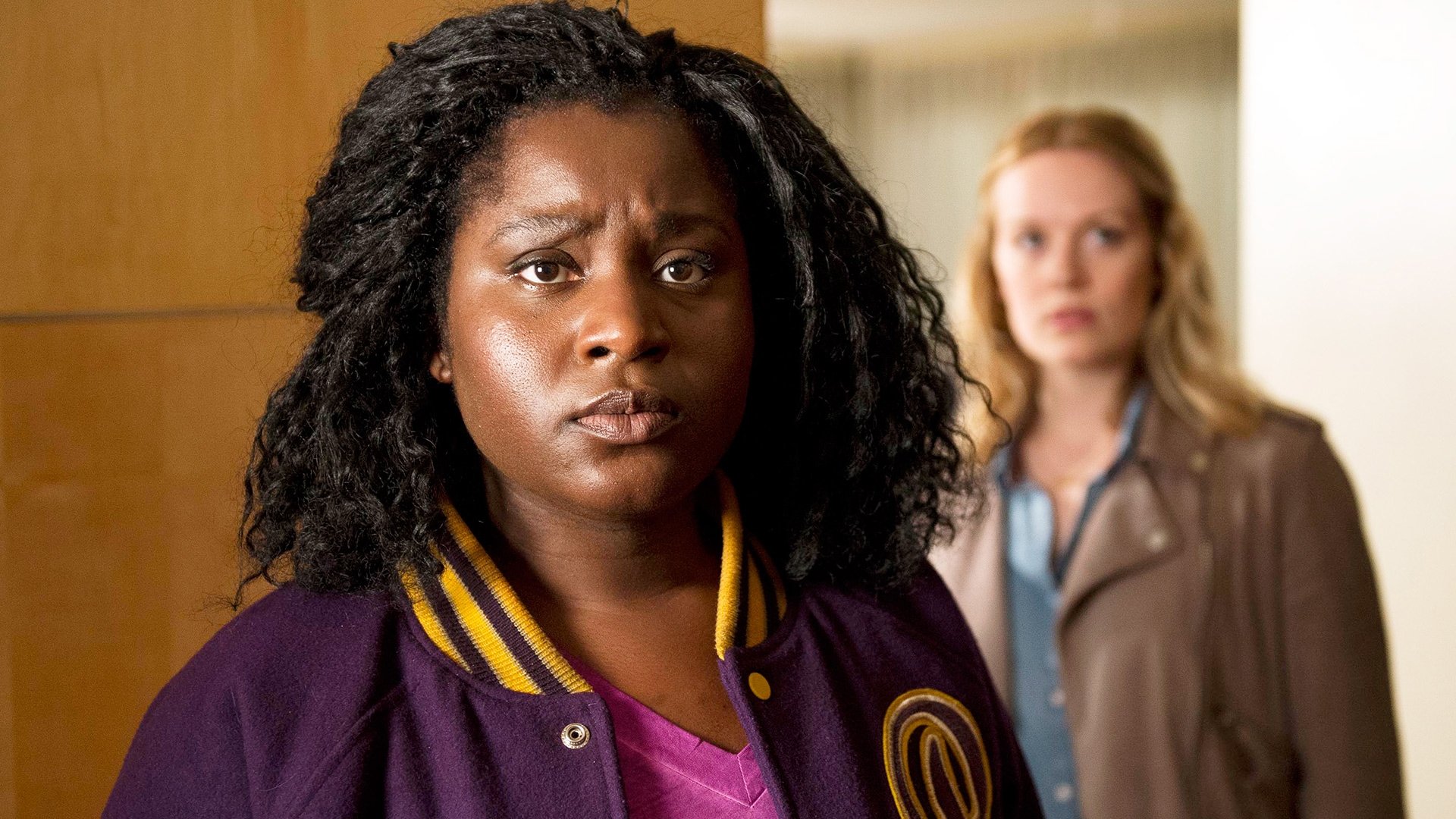 Crazyhead 2016  [S01E04] - Penguin or Cow?
