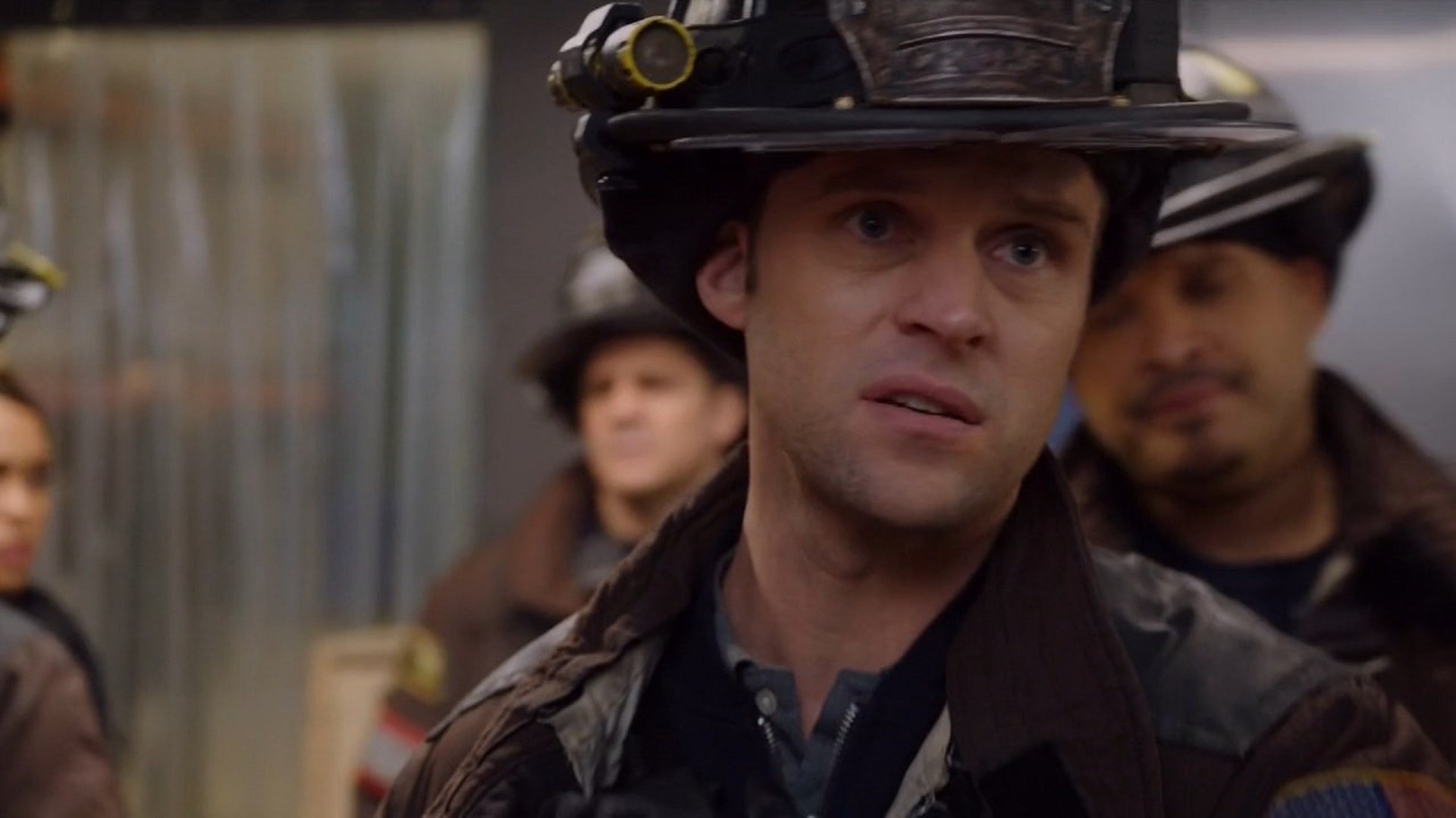 Chicago Fire 2016  [S05E18] - Take a Knee