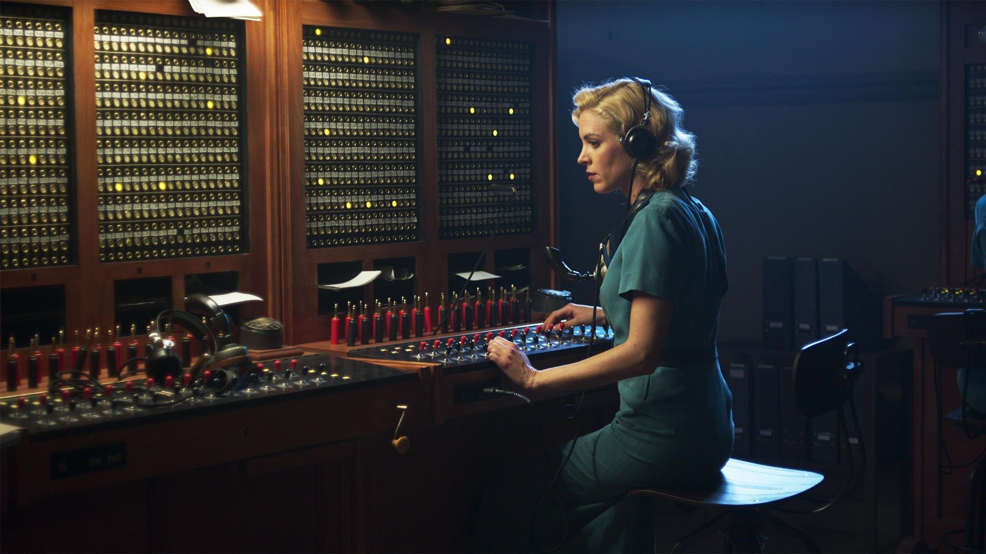 Cable Girls 2018  [S03E05] - Chapter 21: Sin
