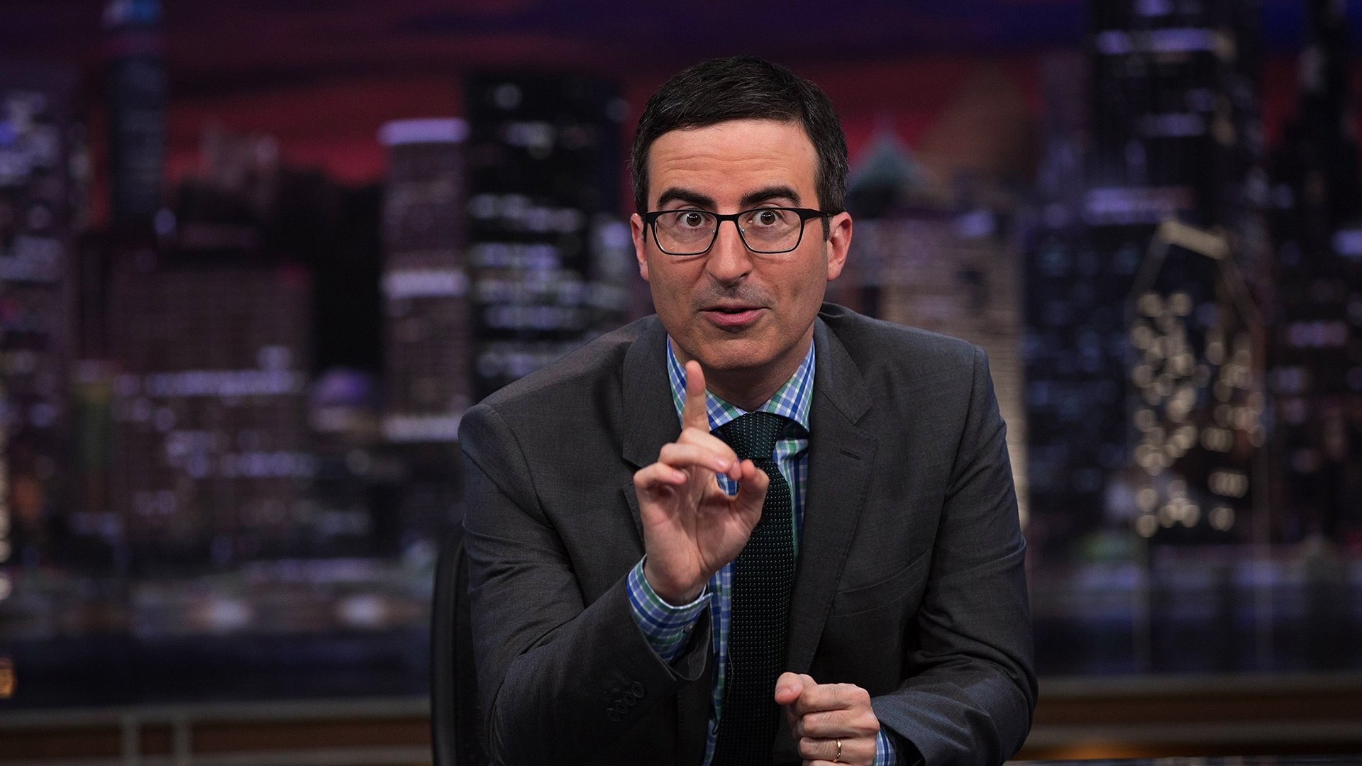Last Week Tonight with John Oliver 2014  [S01E13] - Native Advertising