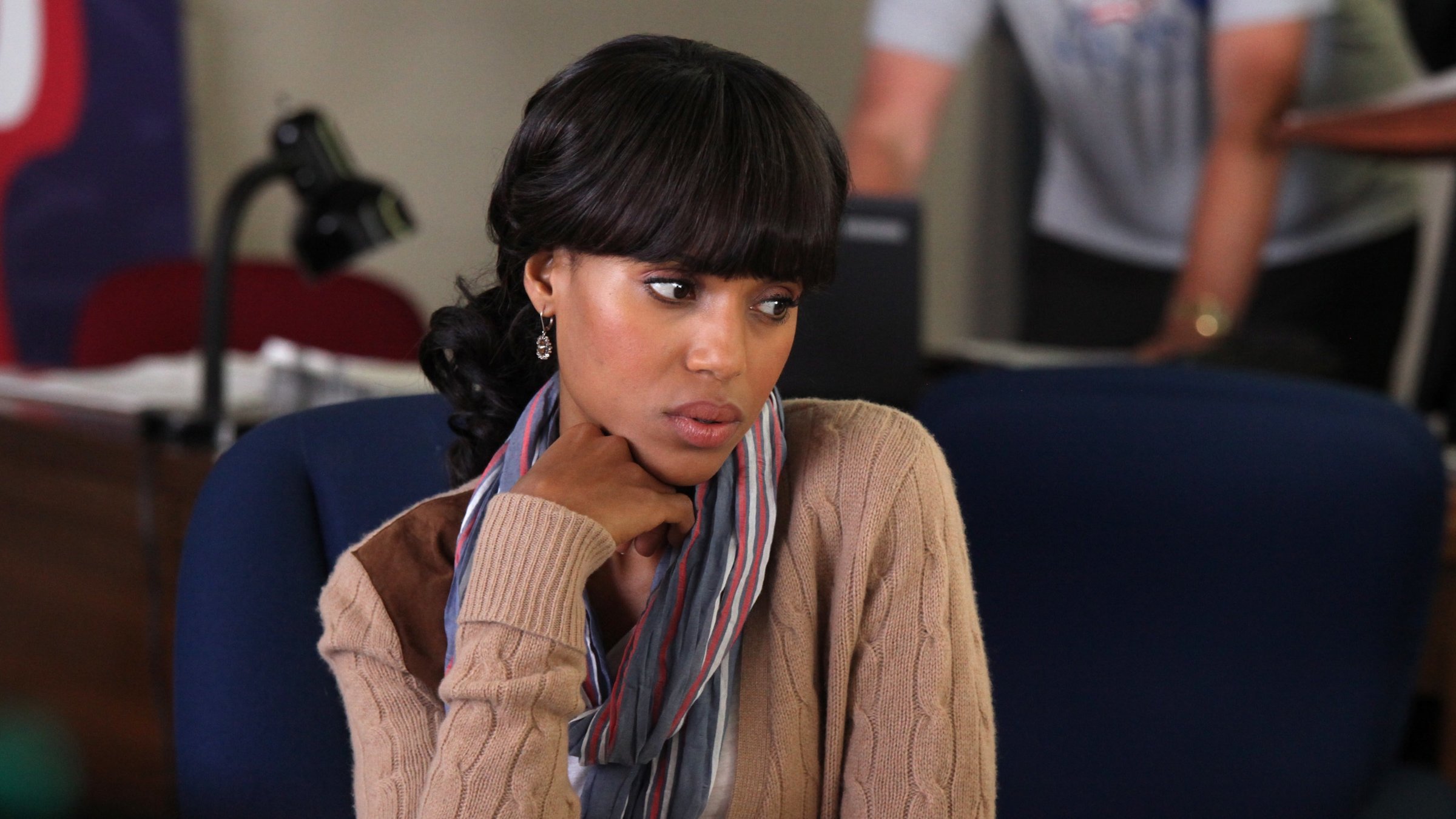 Scandal 2012  [S02E11] - A Criminal, a Whore, an Idiot and a Liar