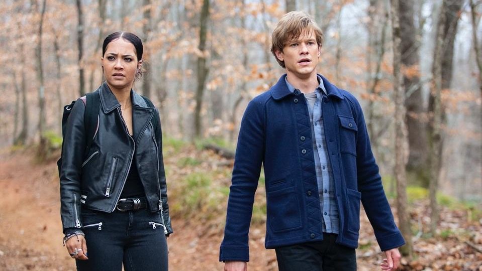 MacGyver 2020  [S05E11] - C8H7ClO + Nano-Trackers + Resistance + Maldives + Mind Games