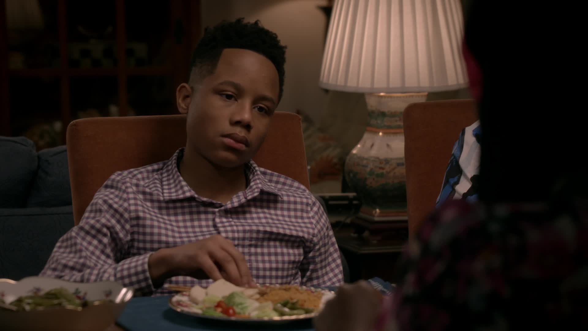 Bob Hearts Abishola 2020  [S02E11] - I Did Not Raise Him to Be a Teenager