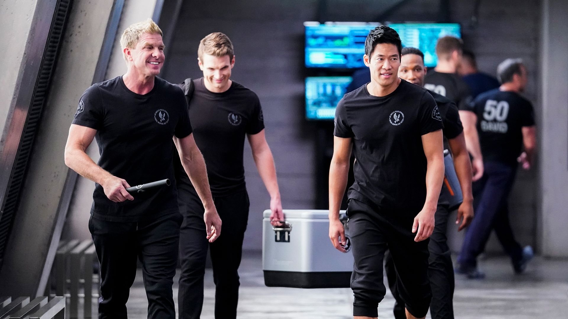 S.W.A.T. 2018  [S02E05] - S.O.S.