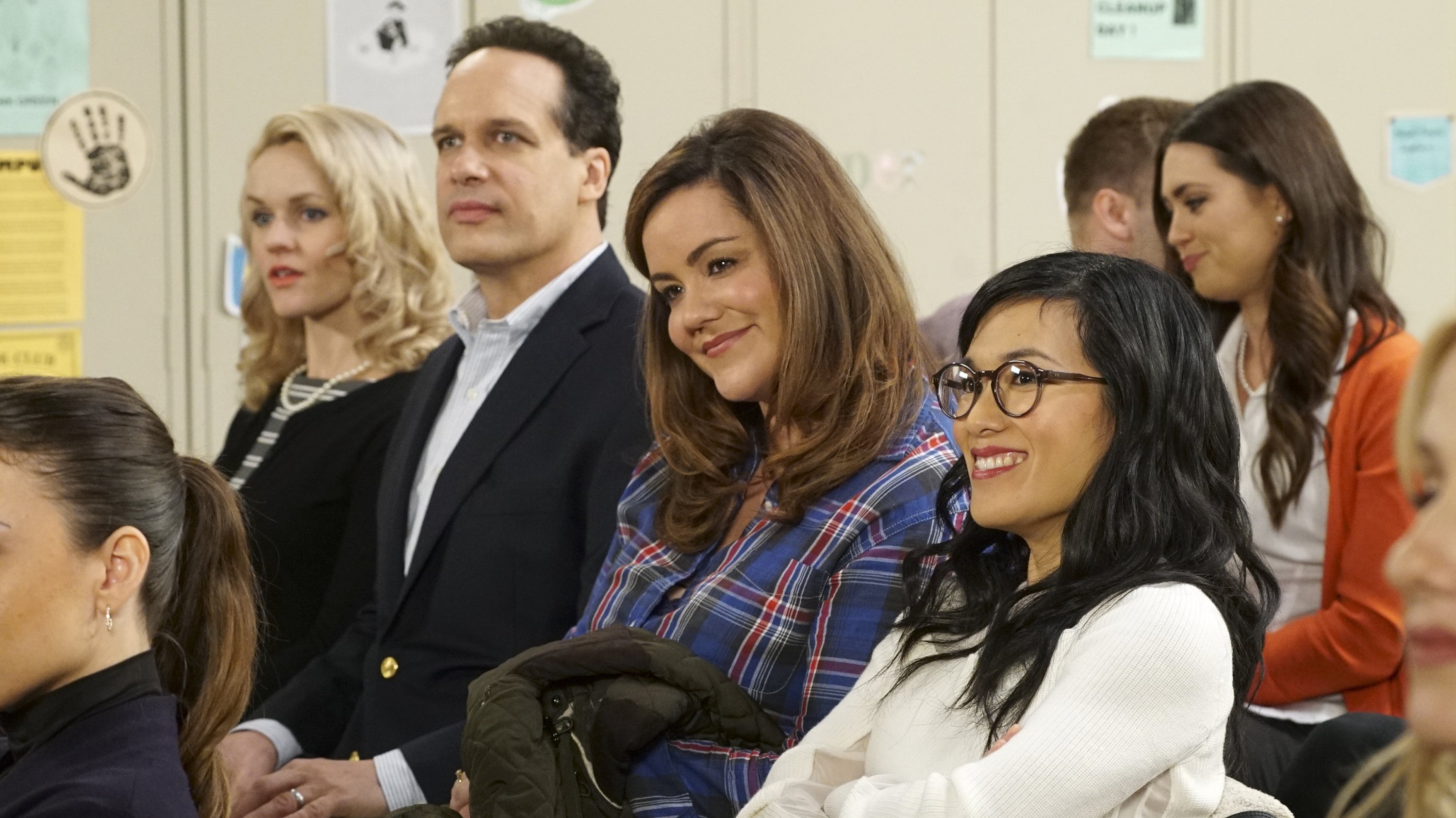 American Housewife 2016  [S01E07] - Power Couple