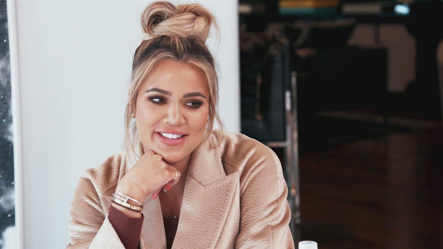 Keeping Up with the Kardashians 2018  [S15E03] - Drop Dead Gorgeous