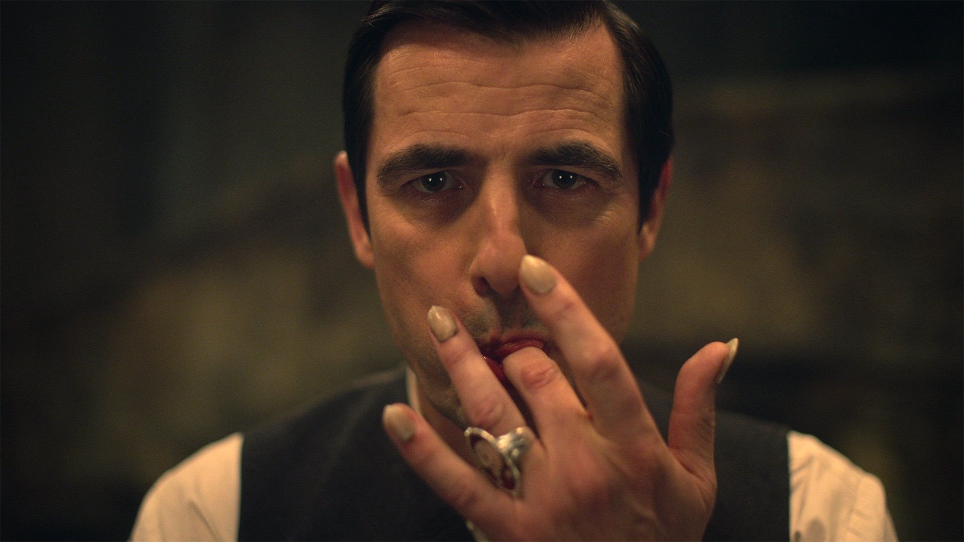 Dracula 2020  [S01E02] - Blood Vessel
