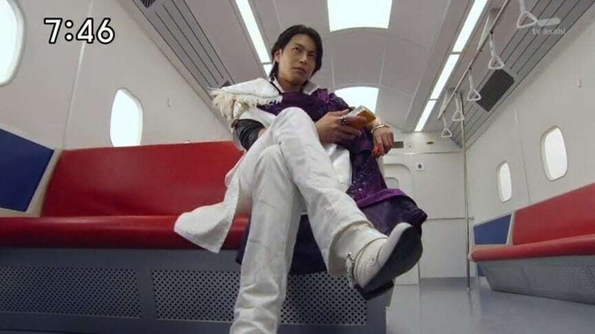 Ressha Sentai ToQger 2014  [S01E40] - Who Is He? He Is Whom?
