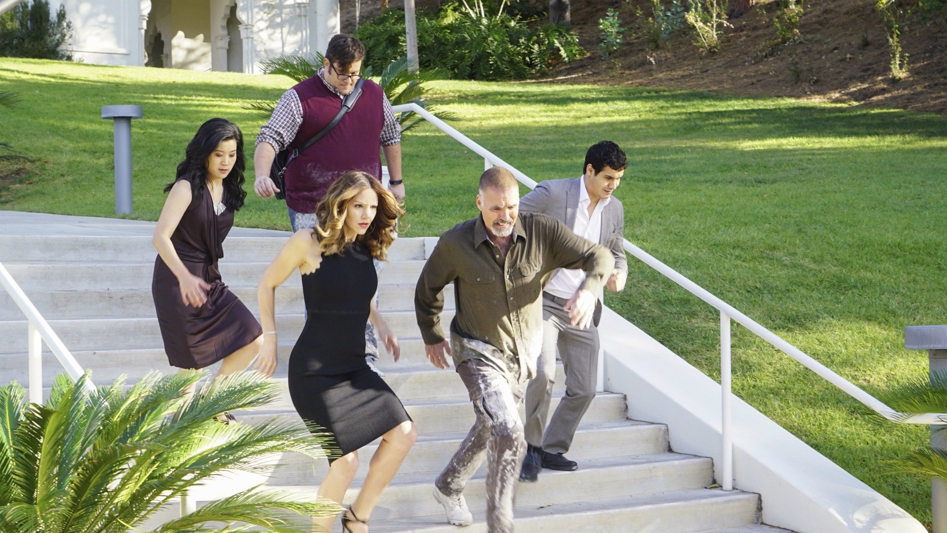 Scorpion 2015  [S02E14] - Sun of a Gun