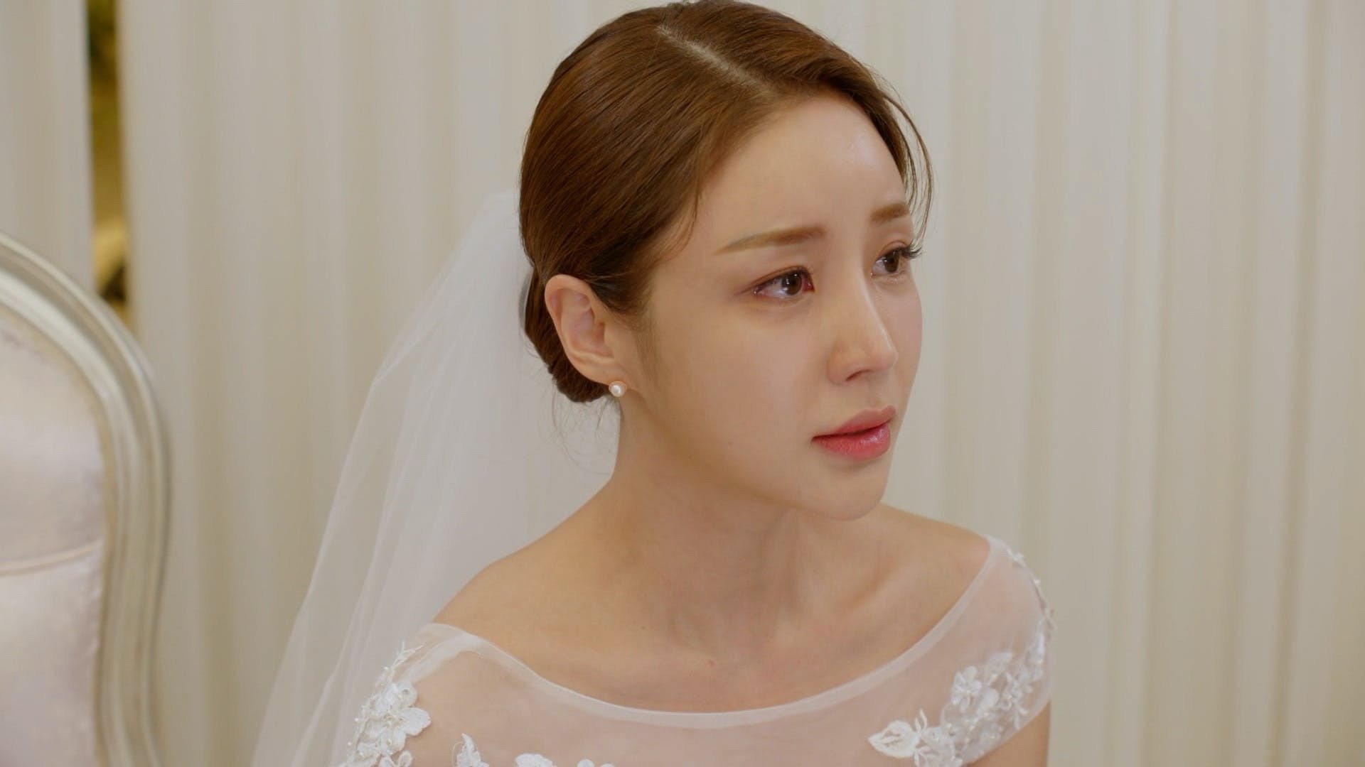 Young Lady and Gentleman 2021  [S01E16] - Se Ryeon’s Wedding