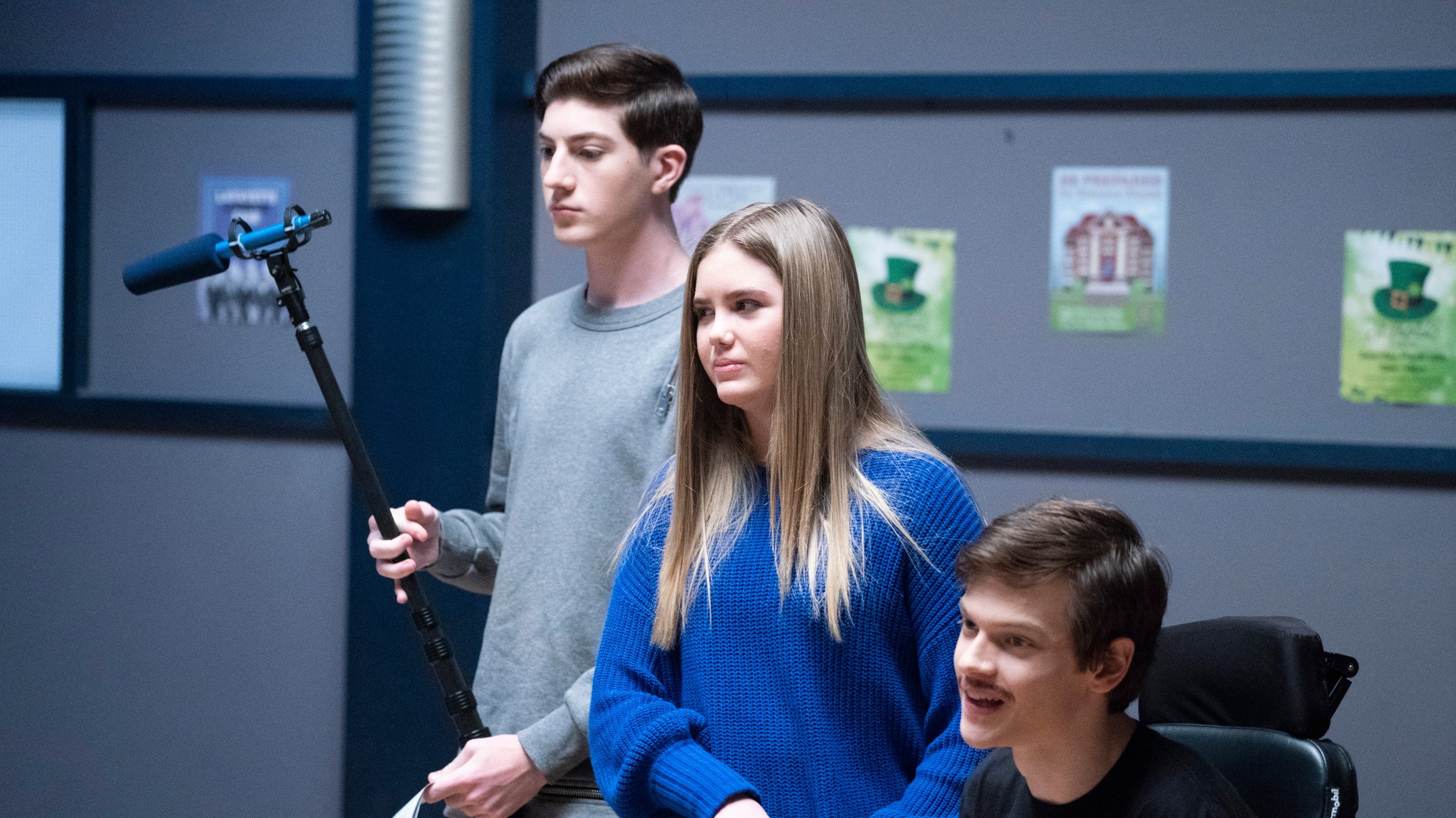 Speechless 2018  [S03E16] - W-H– WHEELCHAIR P-L– PLANET