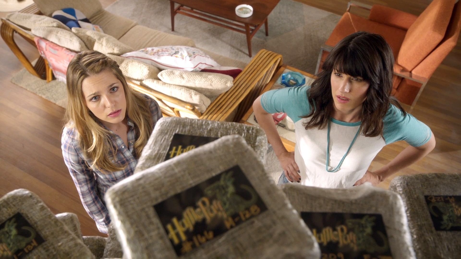 Mary + Jane 2016  [S01E06] - YouCube