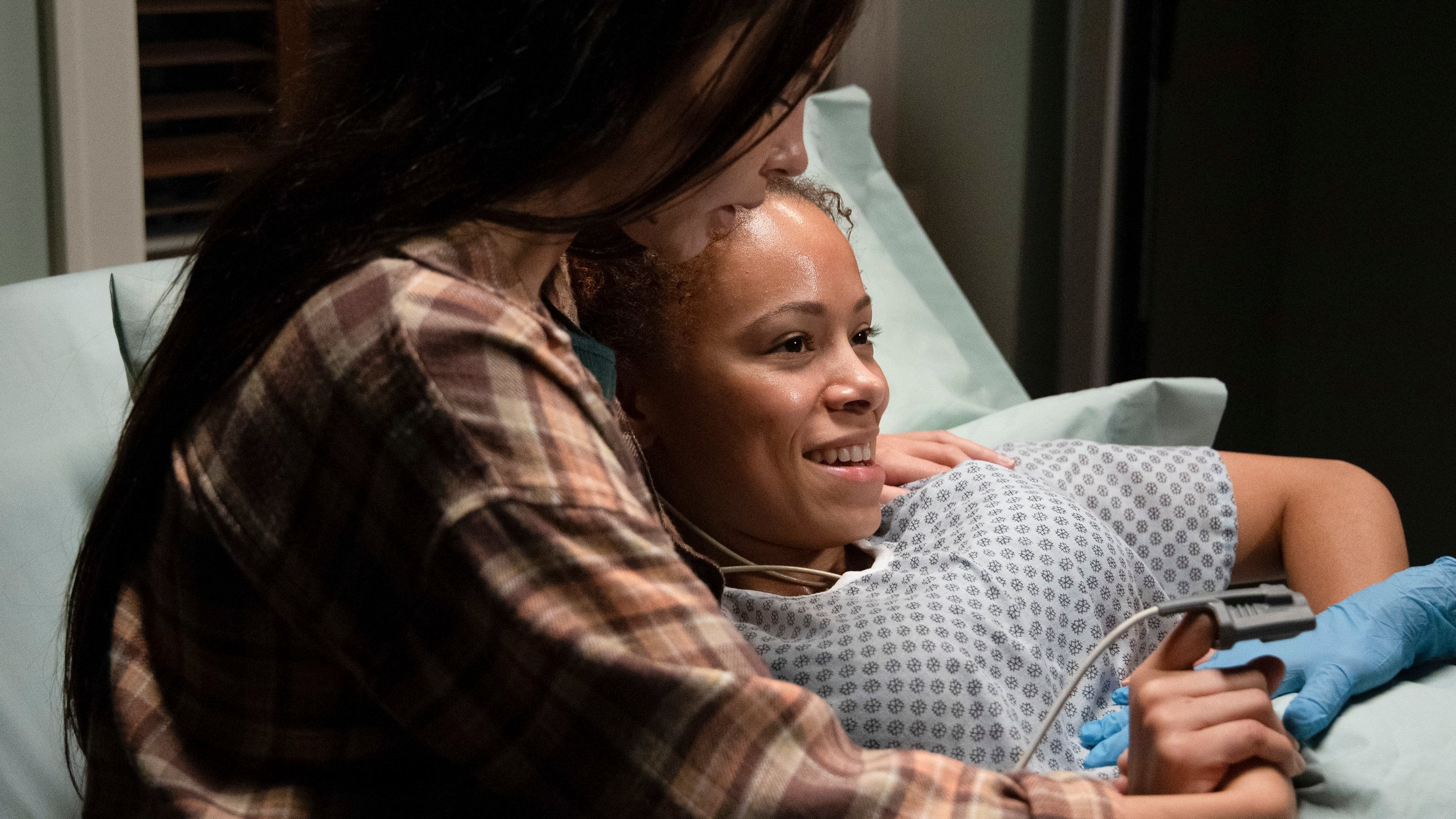 Siren 2020  [S03E04] - Life and Death
