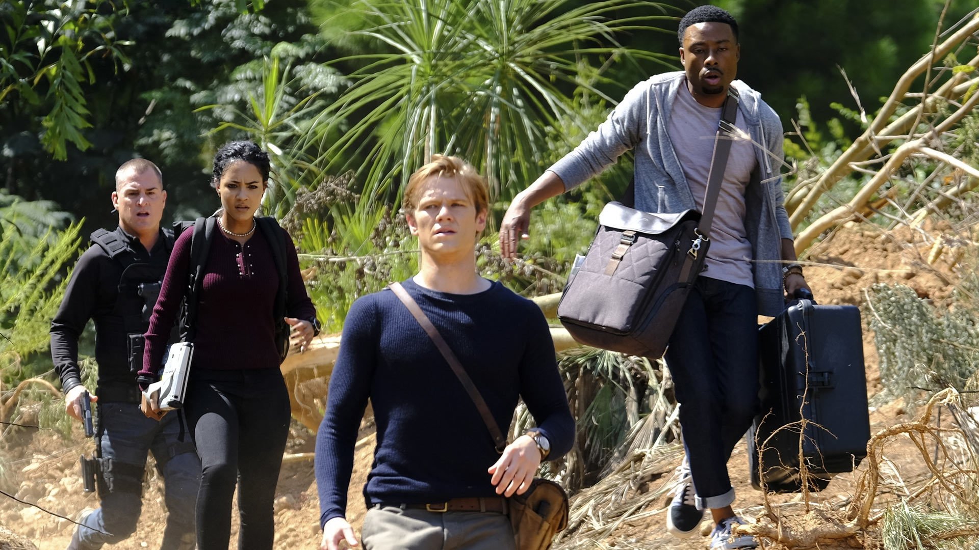 MacGyver 2017  [S02E05] - Skull + Electromagnet