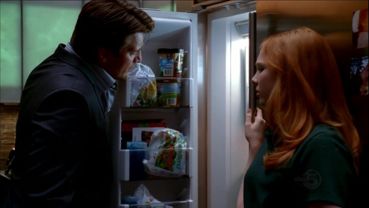 Castle 2009  [S01E05] - A Chill Goes Through Her Veins