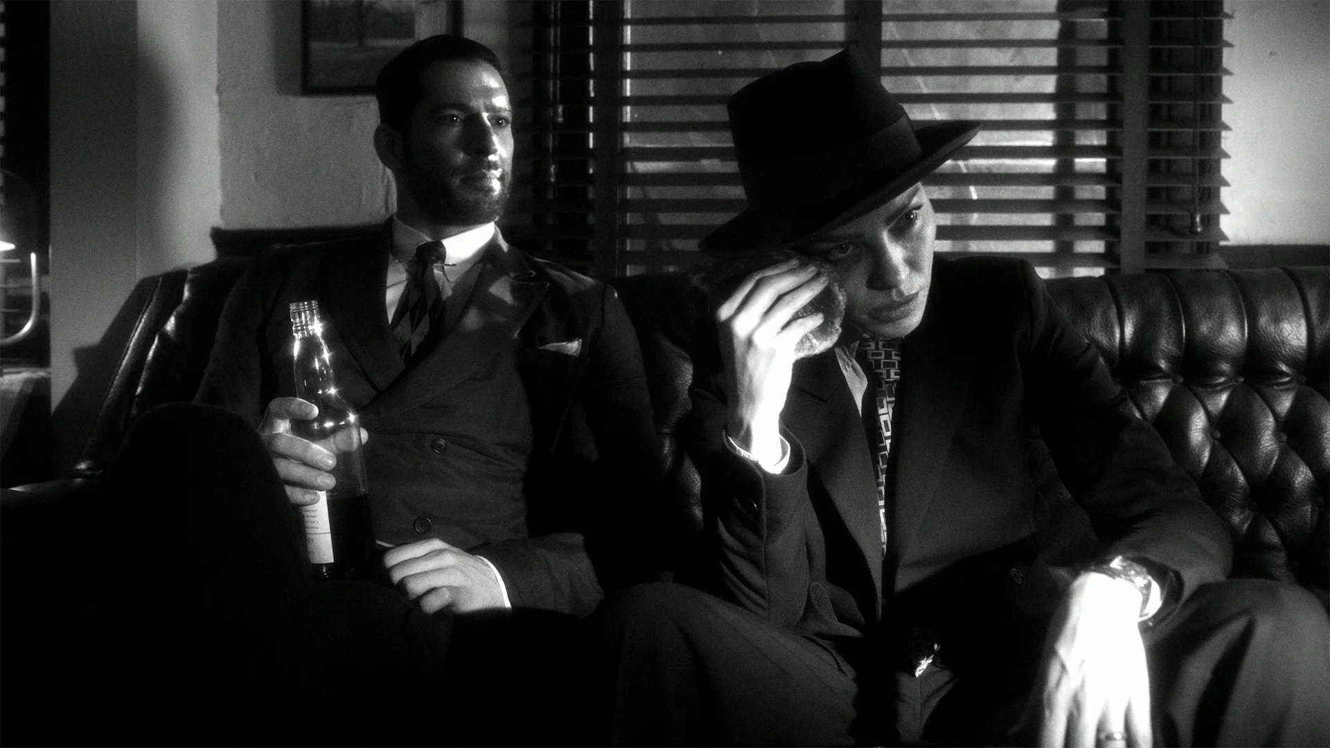 Lucifer 2020  [S05E04] - It Never Ends Well for the Chicken
