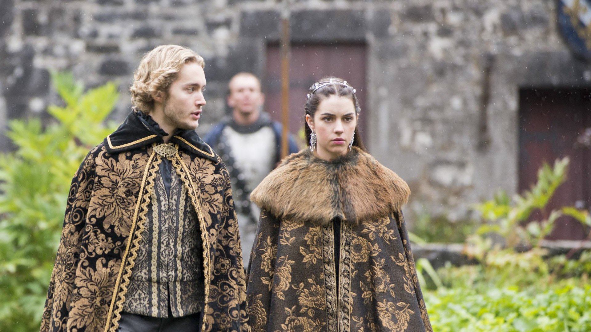 Reign 2014  [S02E02] - Drawn and Quartered