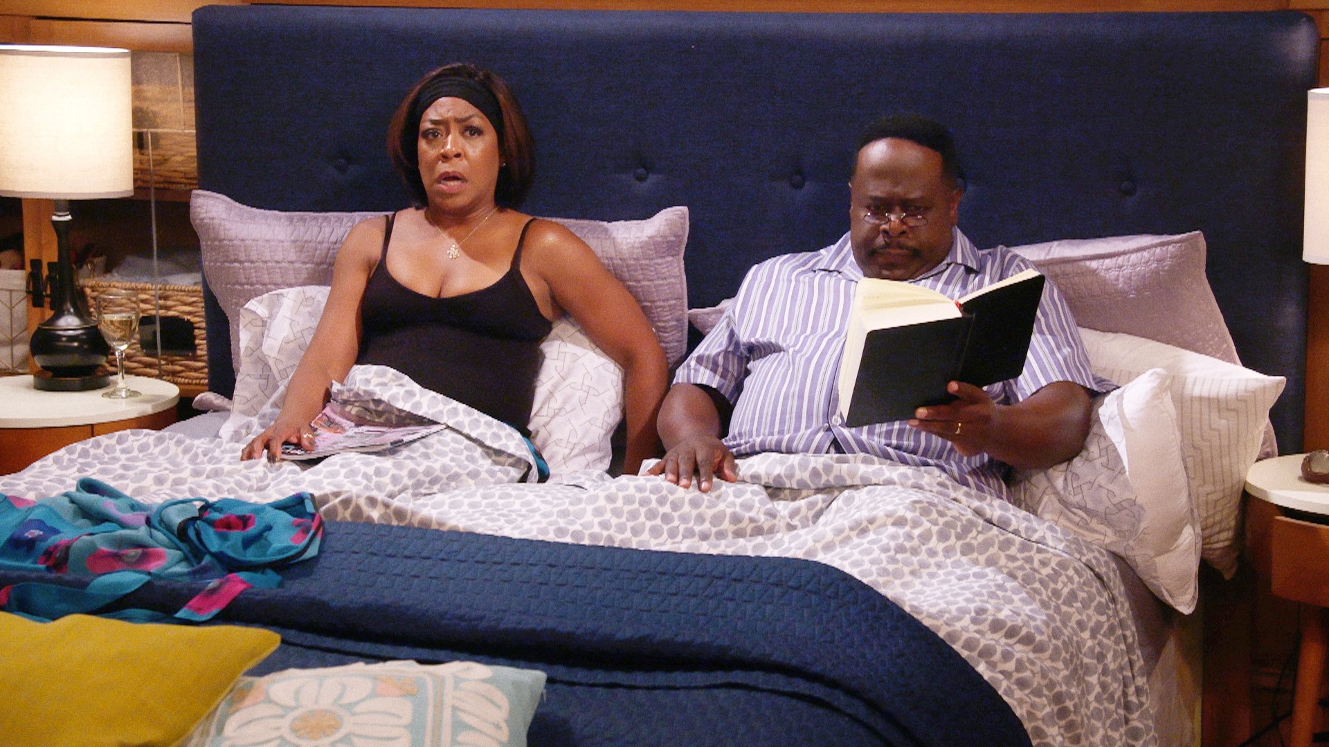The Neighborhood 2019  [S02E04] - Welcome to Co-Habitation