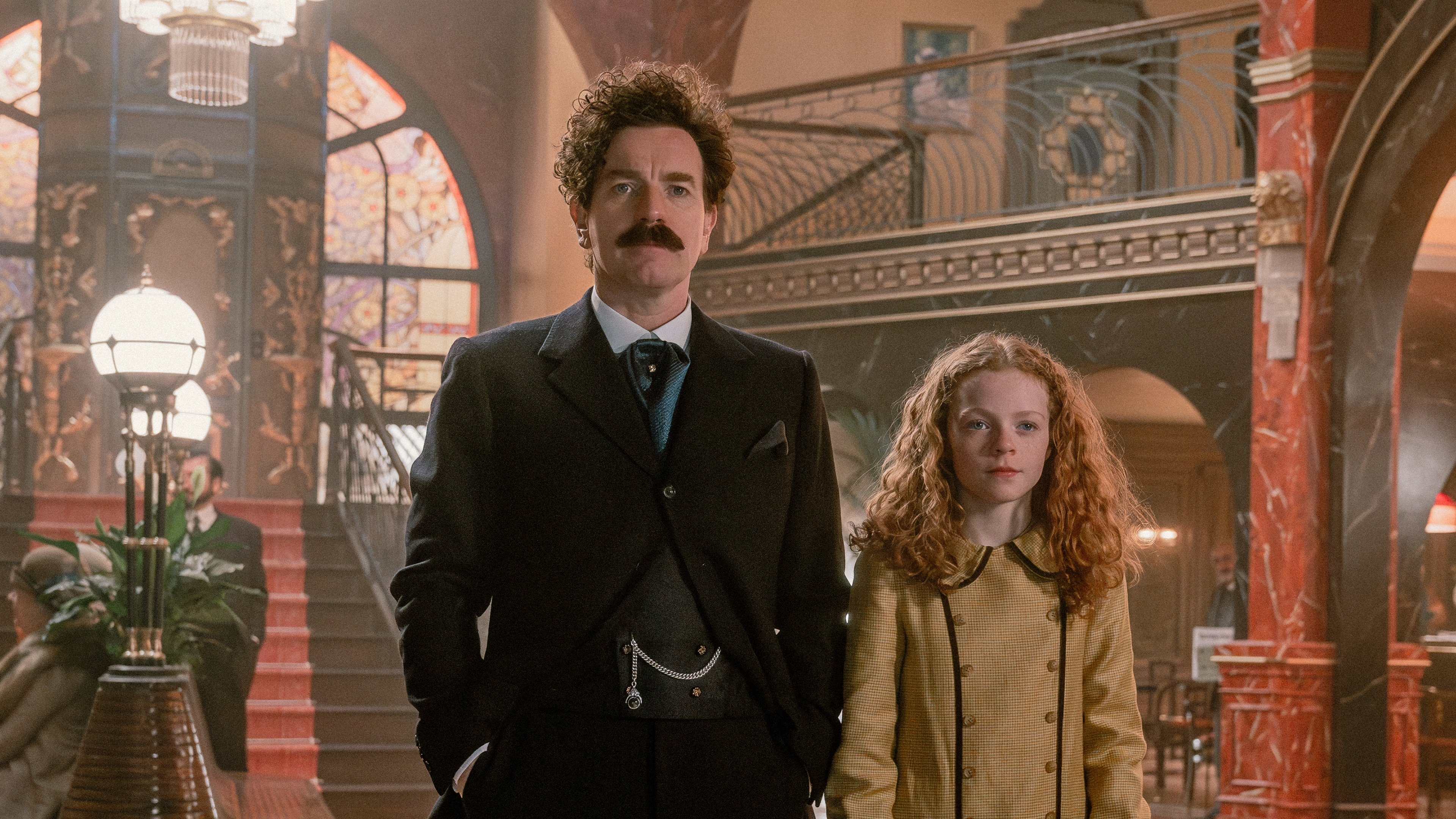 A Gentleman in Moscow 2024  [S01E01] - A Master of Circumstance