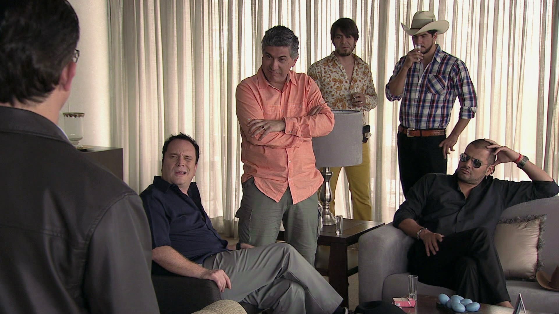 El Señor de los Cielos 2015  [S03E101] - Episode 101