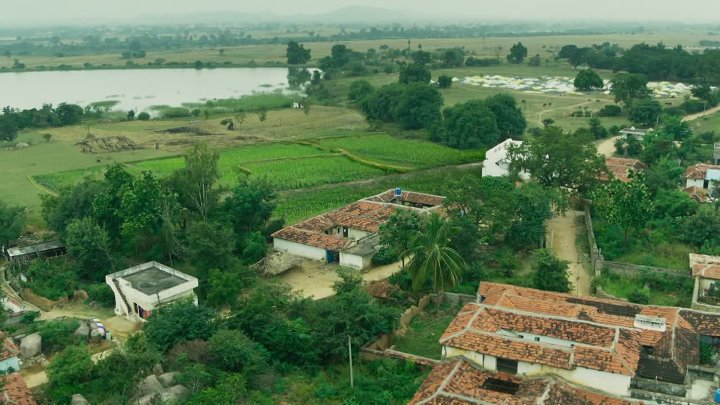 Bhaje Vaayu Vegam 2024 Hindi  Telugu Dual Audio UnCut South Movie HD ESub