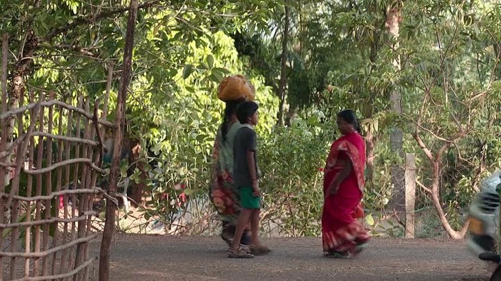 Lubber Pandhu 2024 Hindi  Tamil Dual Audio UnCut South Movie HD ESub