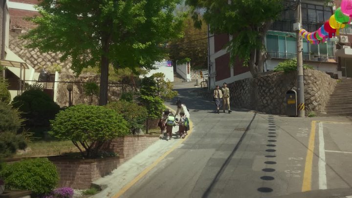 Wonderland.2024.1080p.WEBRip.x265.10bit.AAC5.1