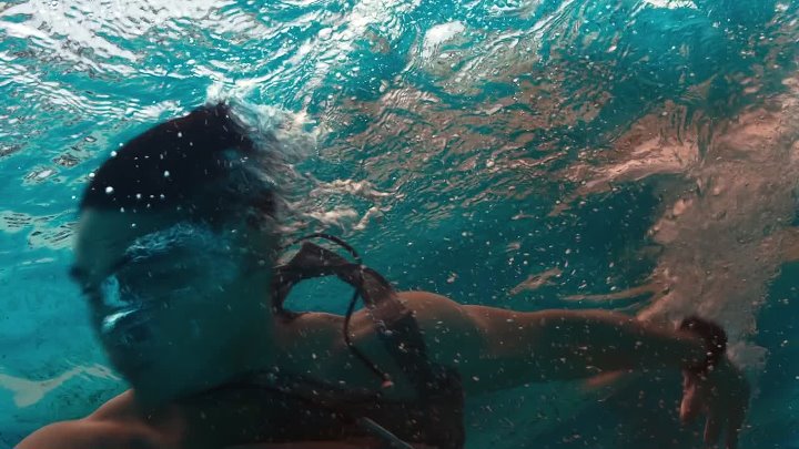The Pool 2018 Hindi-Thai 1080p BluRay x264 
