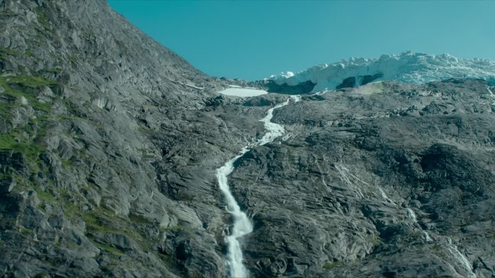 Ex Machina 2014 Hindi-English 1080p BluRay x64 