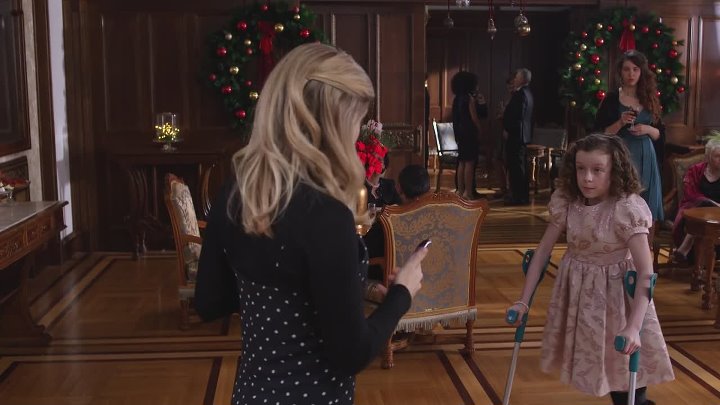 A Christmas Prince 2017 Hindi-English 1080p BluRay 