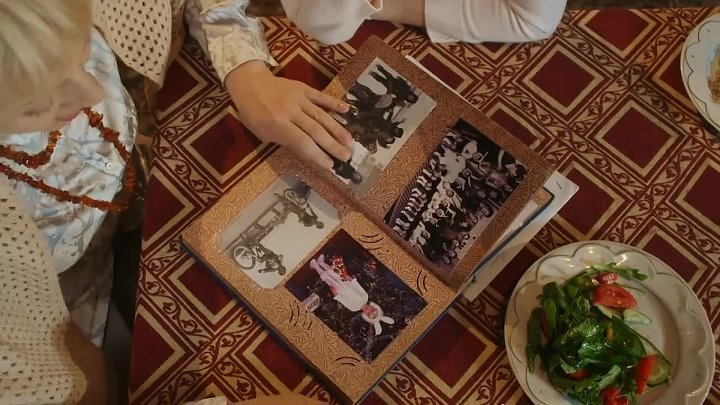 A Picture To Remember 2016 Hindi-English 720p WEB-DL x264 