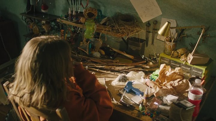 Hereditary 2018 English with Subtitles 1080p 