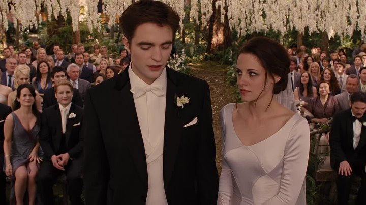 The Twilight Saga Breaking Dawn  Part 1 2011 Hindi-English 1080p 