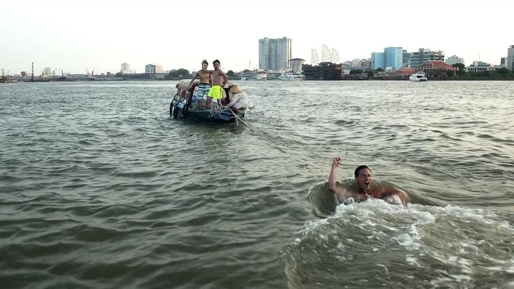 Saigon Bodyguards 2016 Hindi-Korean 1080p WEB-DL x264 